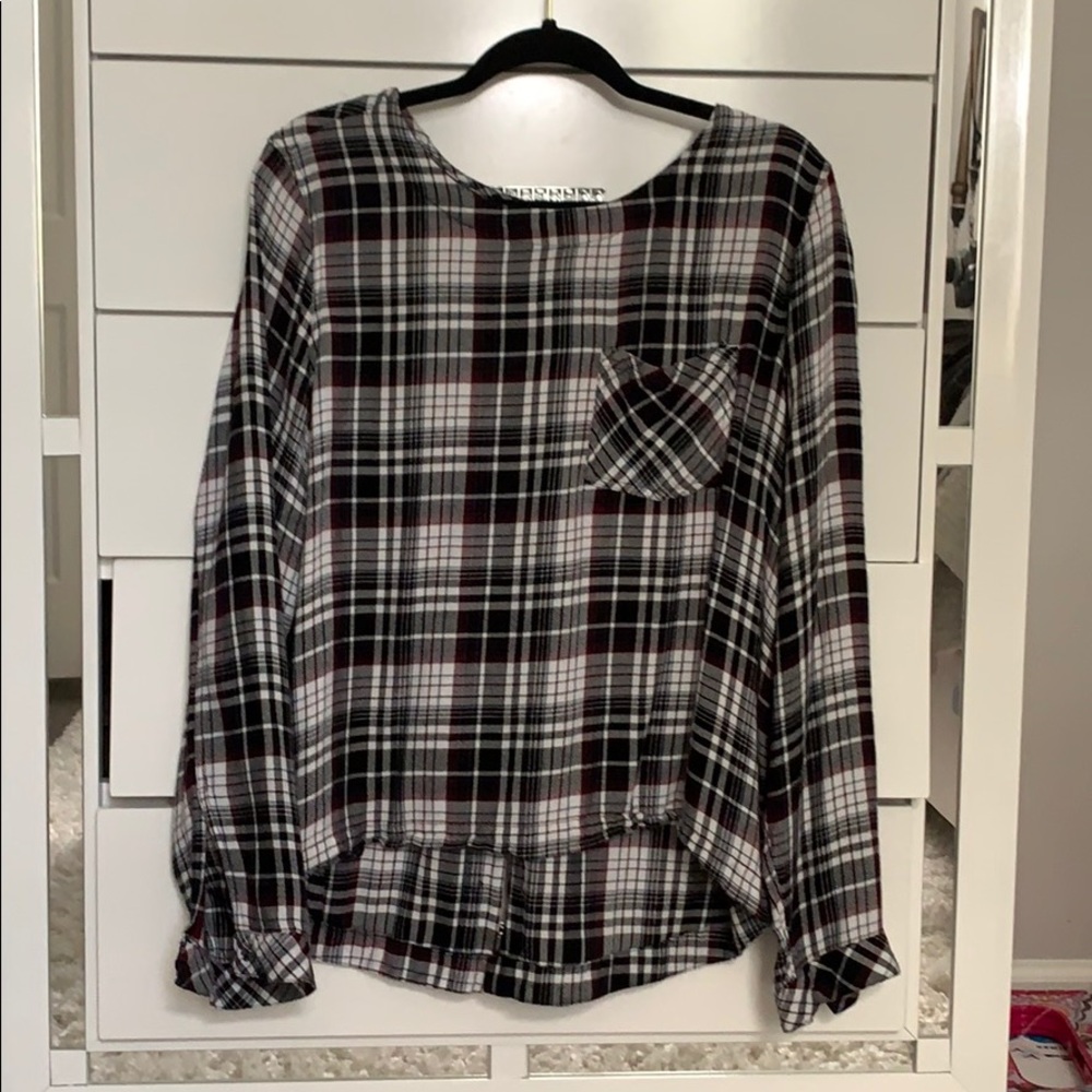 Francescas Open back flannel top